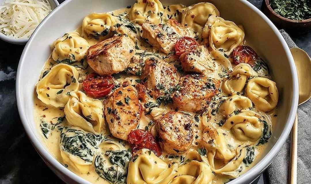 Creamy Smothered Chicken and Rice Recipe