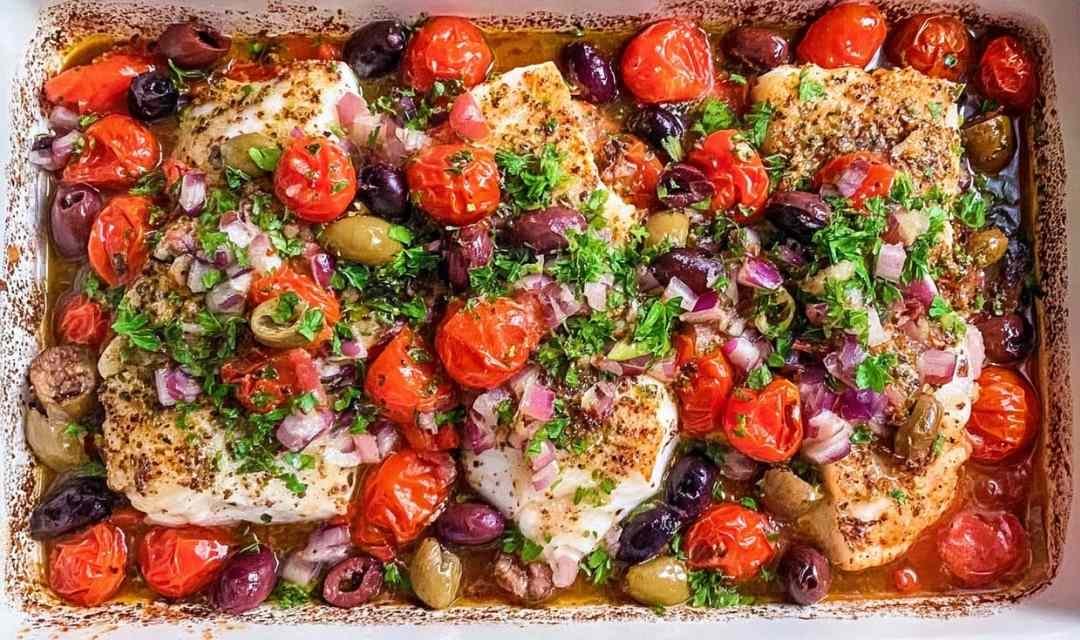 Easy Mediterranean Baked Cod